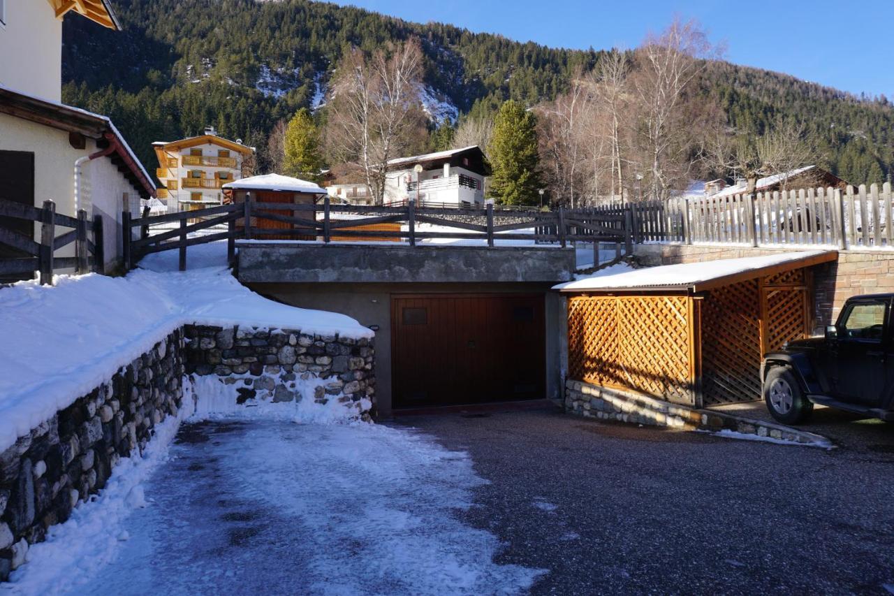 Casa Dorich Leilighet Pozza di Fassa Eksteriør bilde